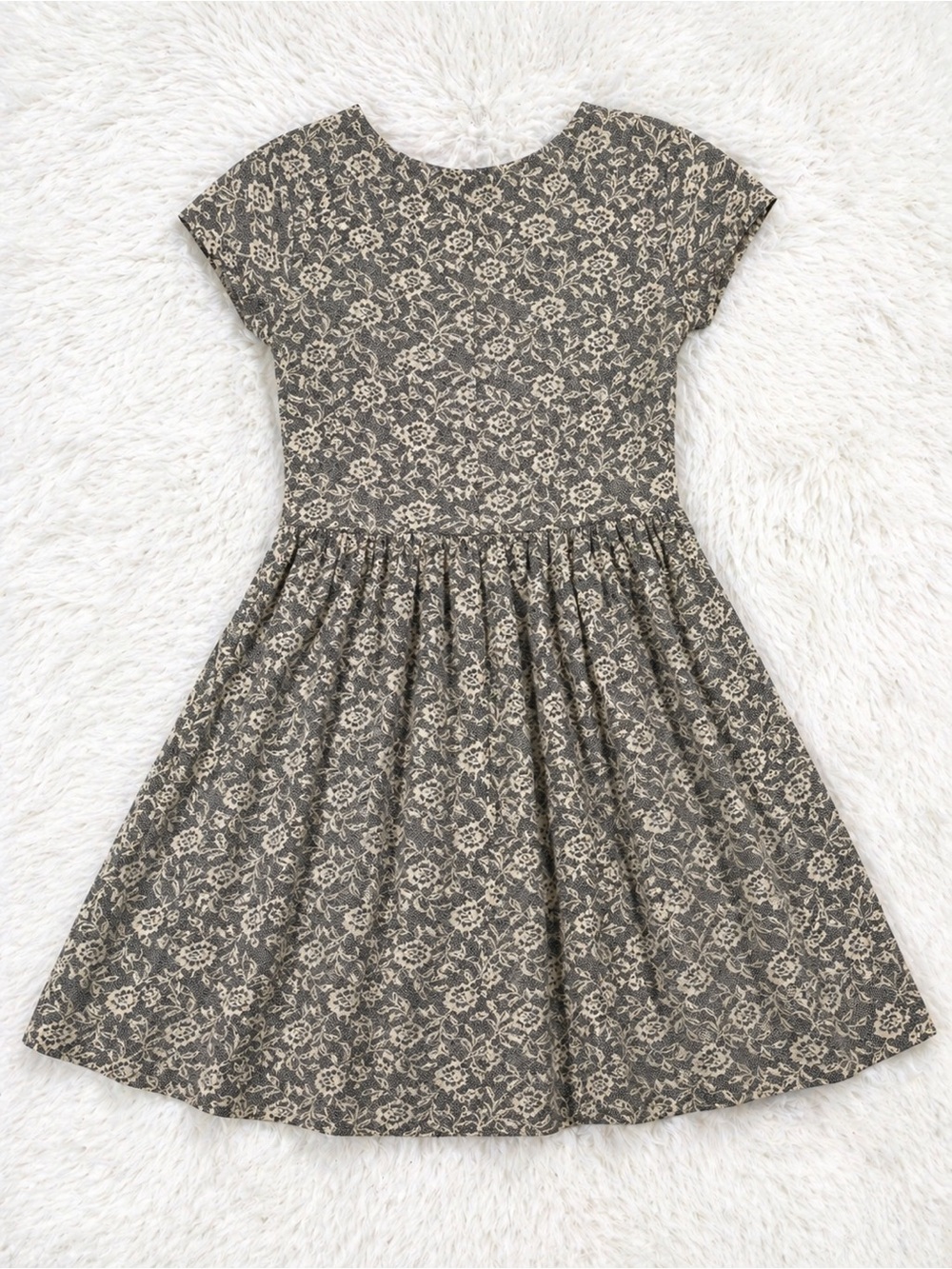 Kenny Floral‎ Lace Print Back Cut-Out Skater Dress Gray Beige Rayon Small